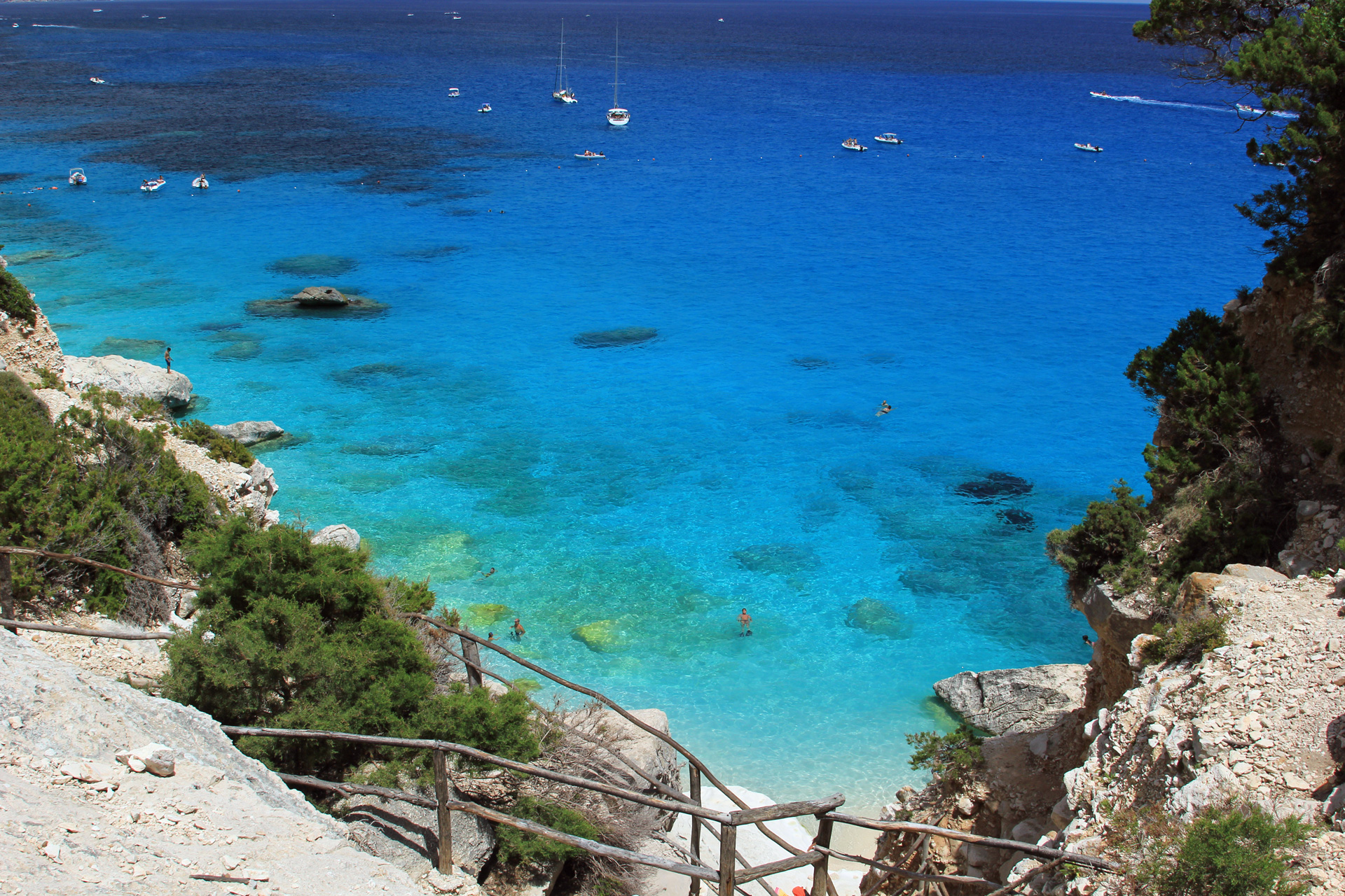 Sardinie turistika na Cala Goloritze